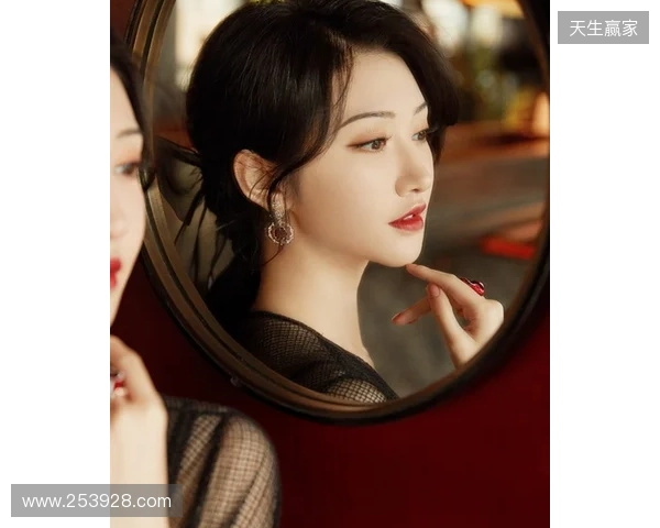 记者：门德斯再次将本菲卡中卫安东尼奥-席尔瓦推荐给尤文